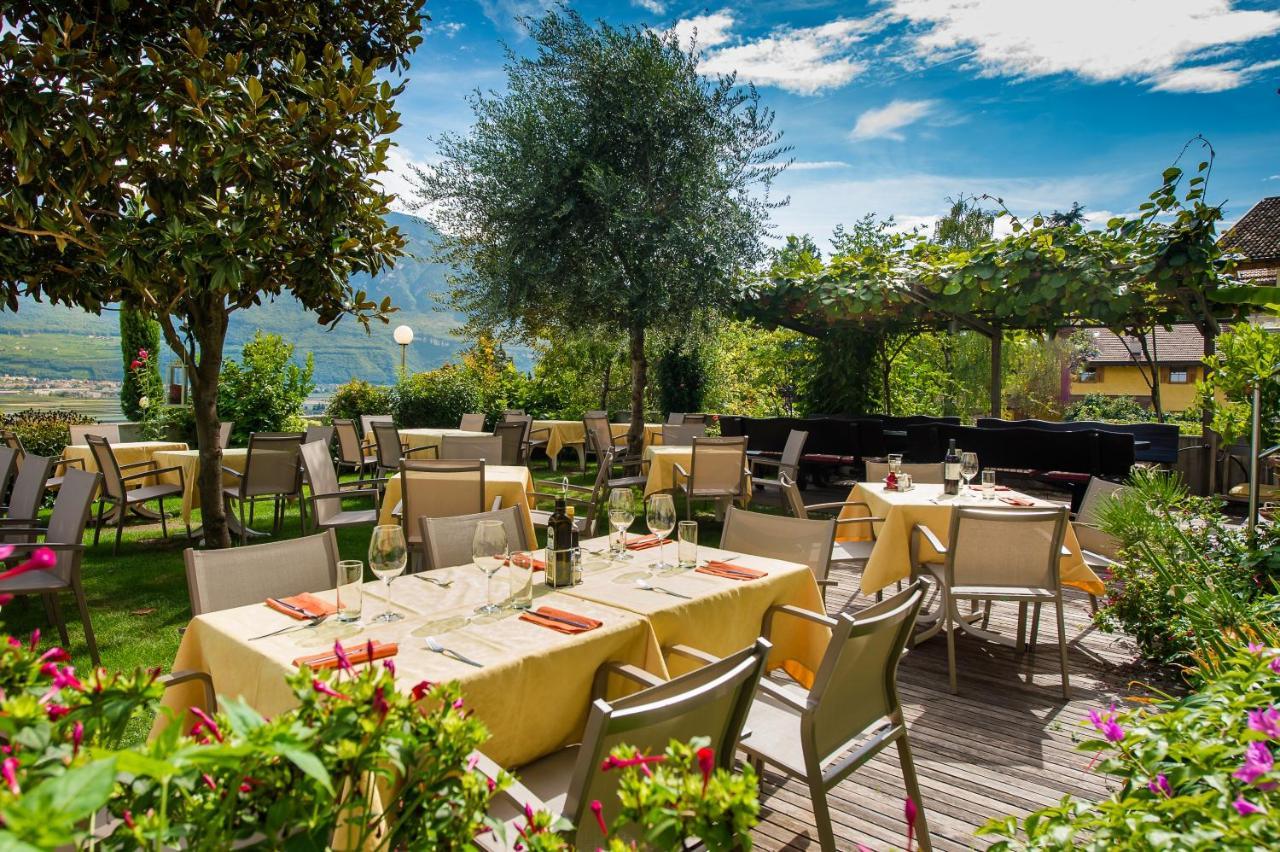 Ansitz Am Eck By Hotel Pernhof Termeno Exterior photo