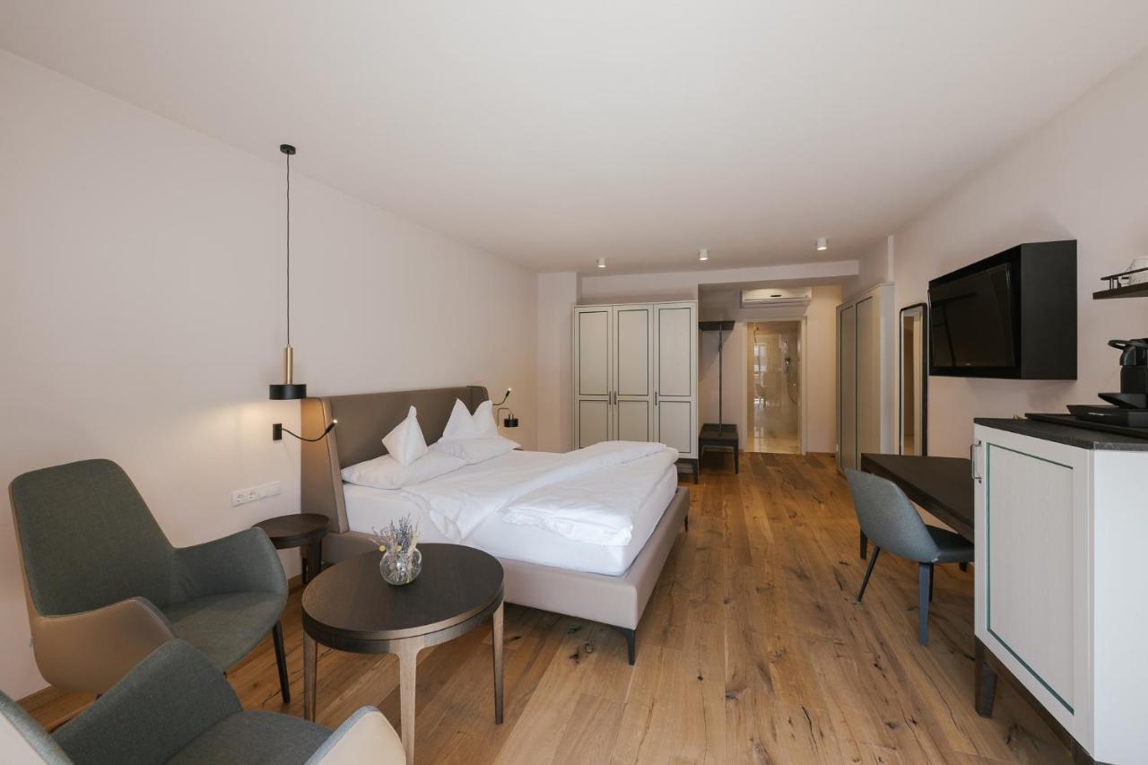 Ansitz Am Eck By Hotel Pernhof Termeno Exterior photo